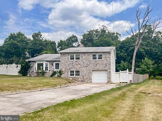 143 Farview Ave, Norristown, PA 19403