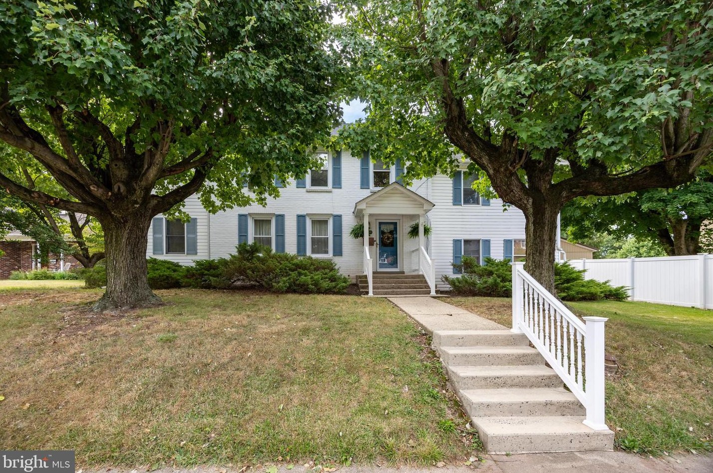 262 W Chestnut St, Souderton, PA 18964