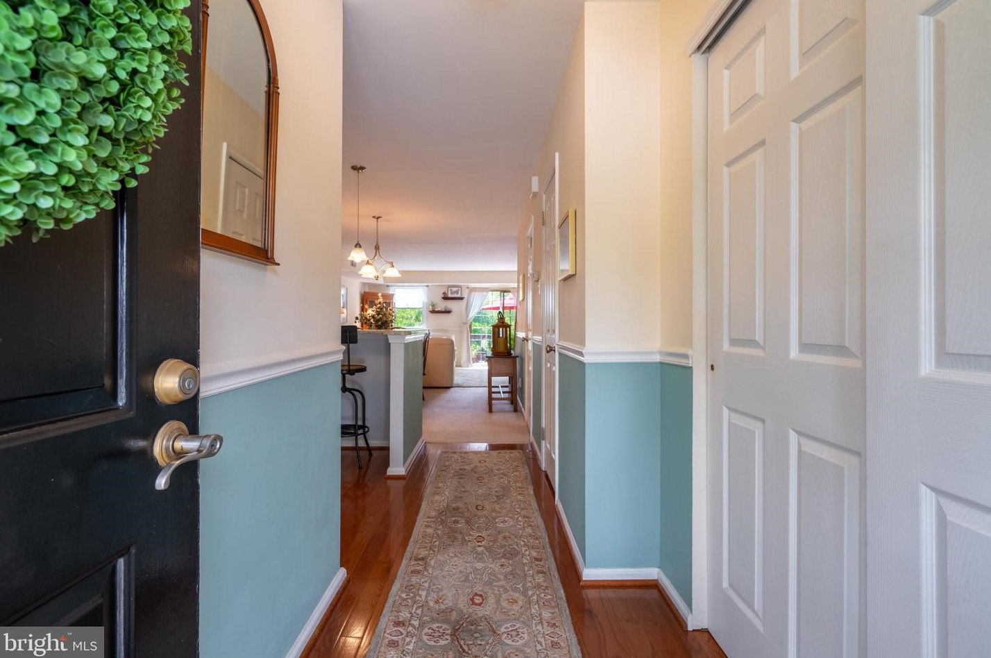 8 Bromley Dr, Blue Bell, PA 19422