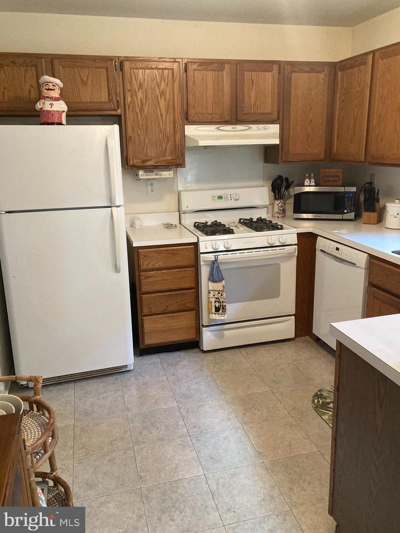 1212 Windmill Cir, Norristown, PA 19403