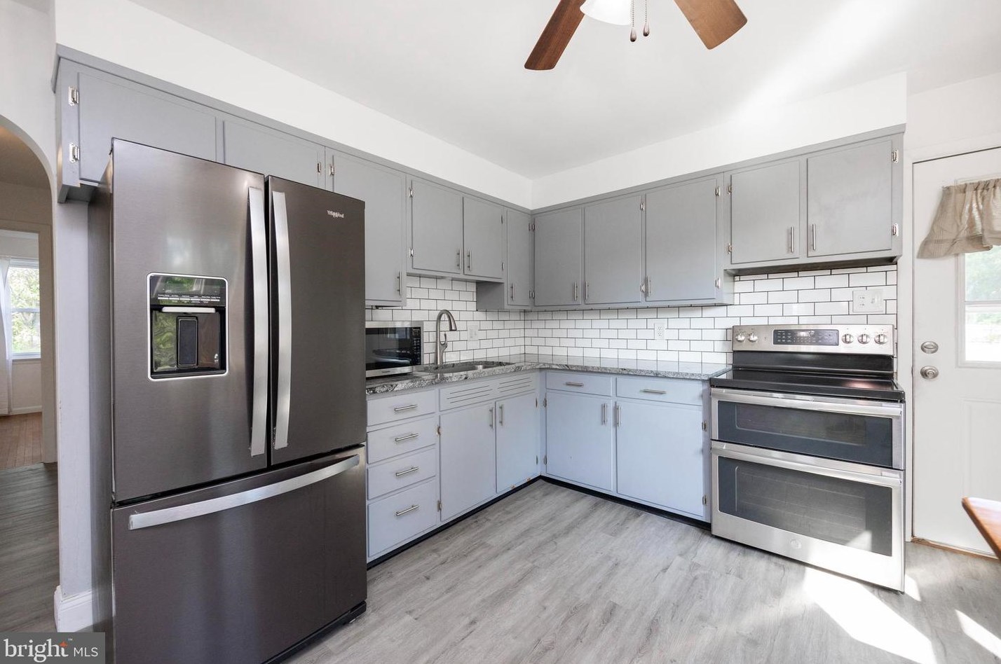 109 Green Hill Rd, Dale, PA 19504