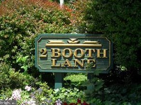 2 Booth Ln #4, Haverford, PA 19041