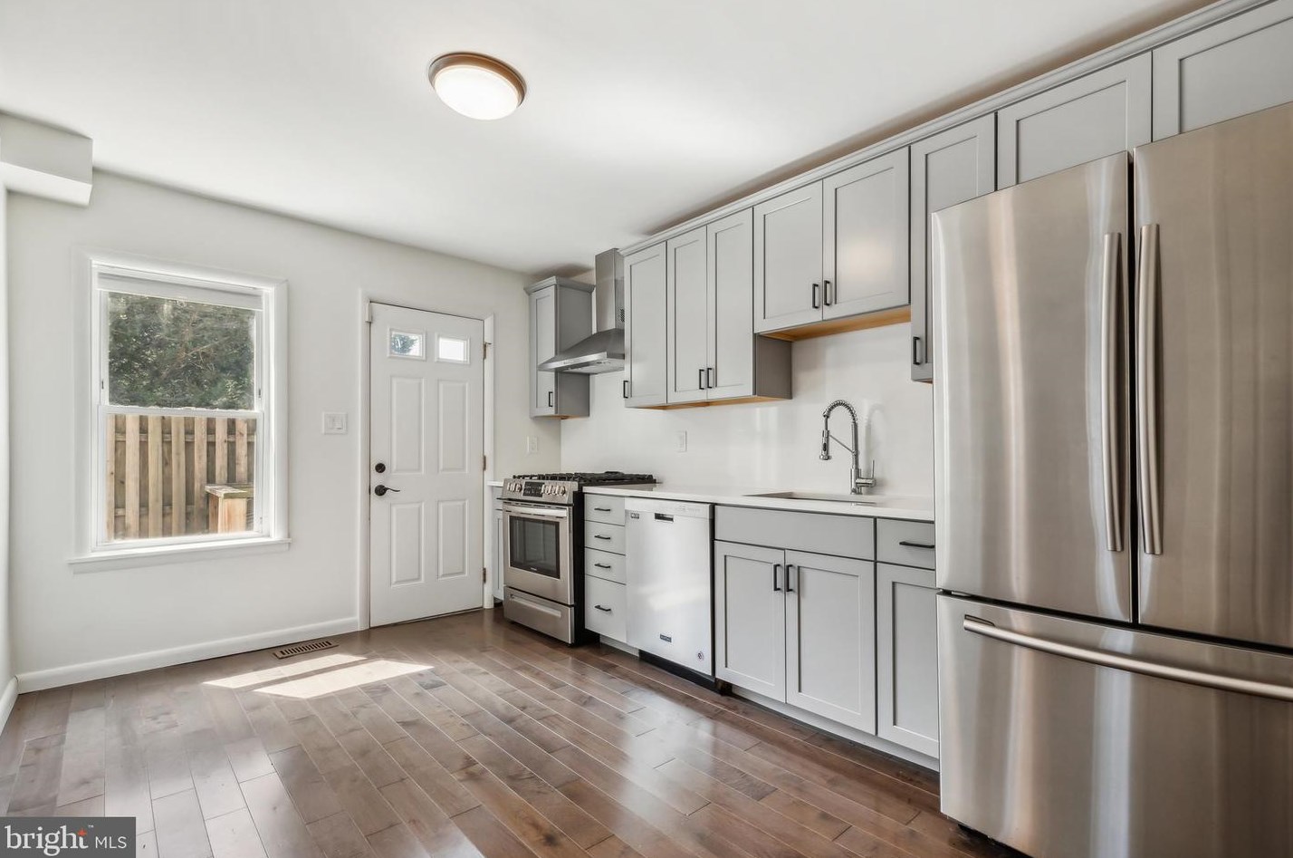 220 Sheas Terrace, Ardmore, PA 19003