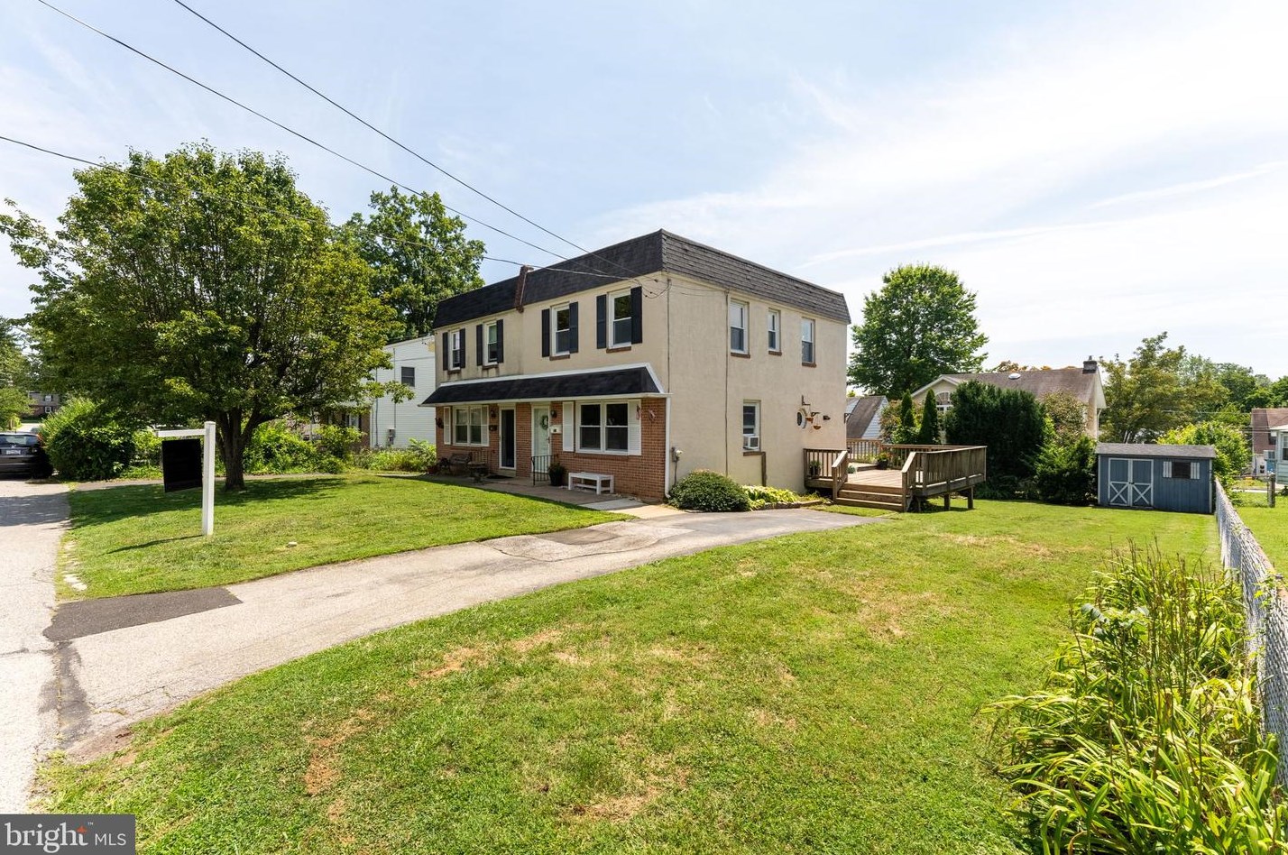 16 Jones Ave, Flourtown, PA 19031