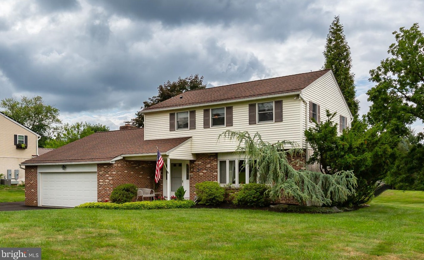 1152 Thrush Ln, Norristown, PA 19403