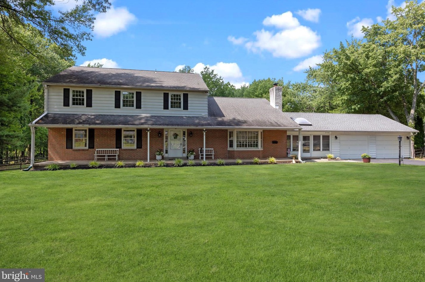 2740 Brendan Cir, Willow Grove, PA 19090