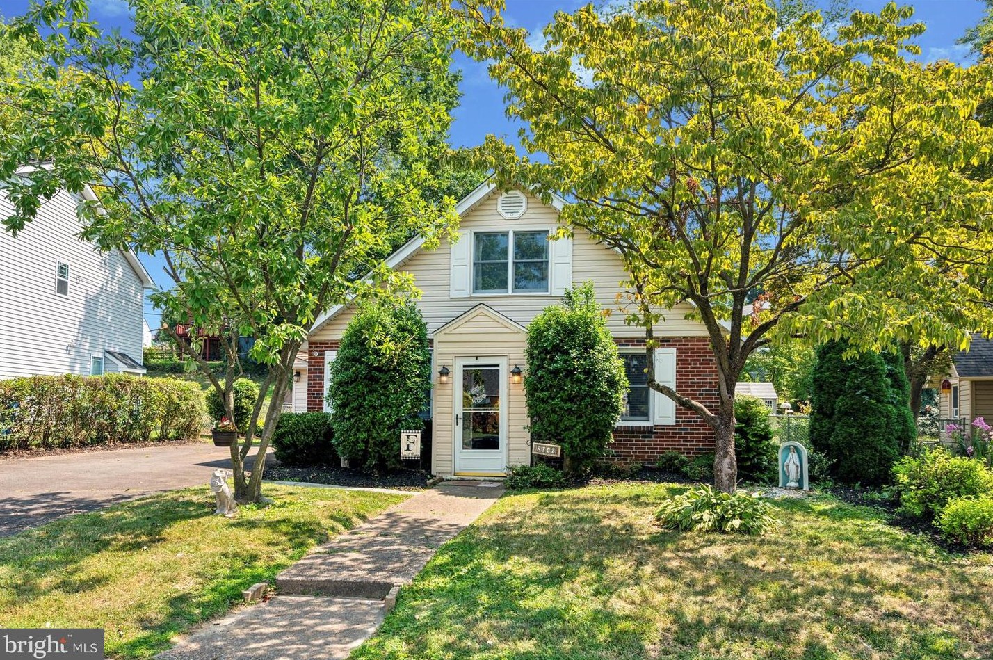 2049 Parkdale Ave, Ardsley, PA 19038