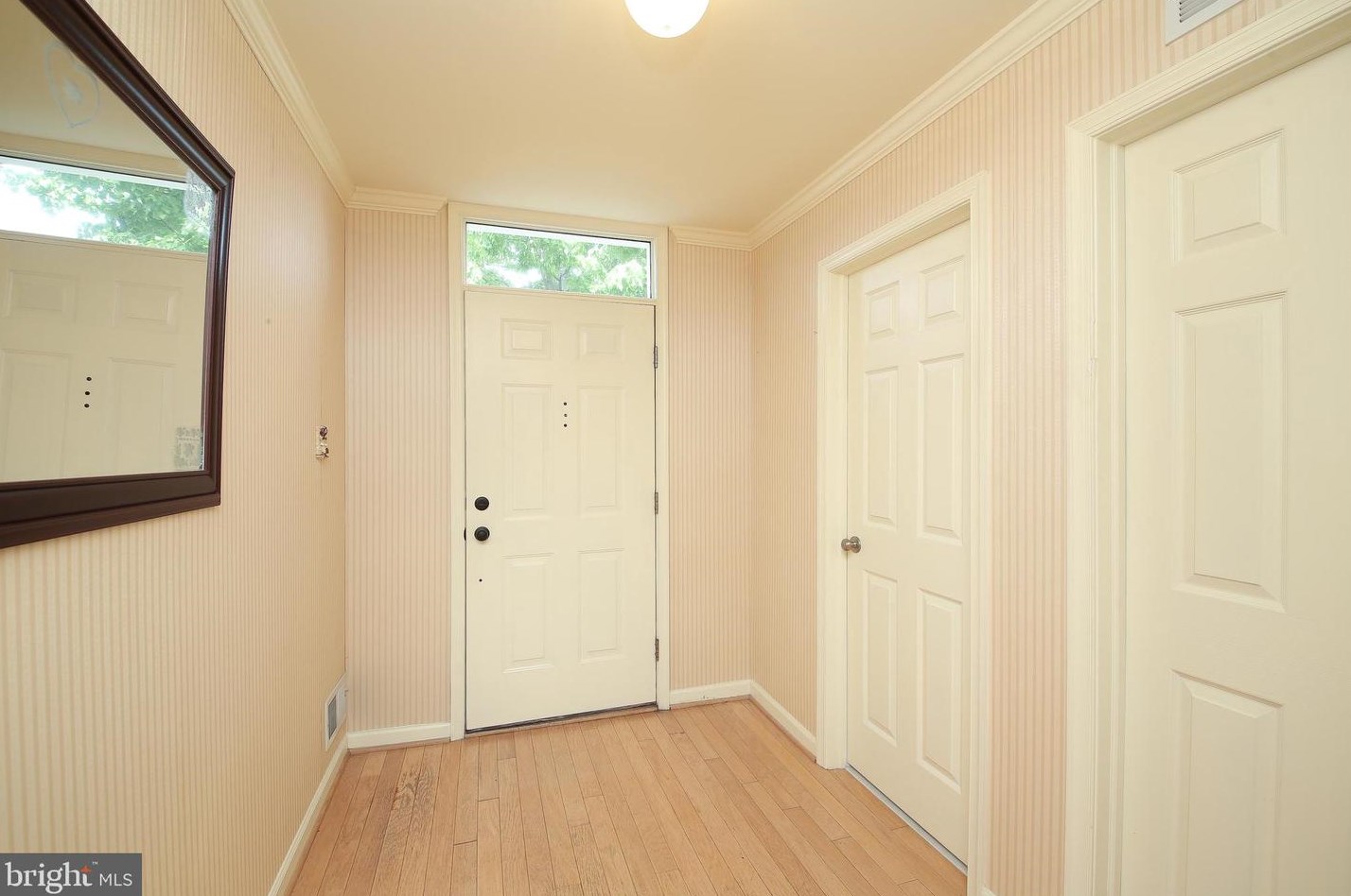 408 Santa Anita Dr, North Wales, PA 19454