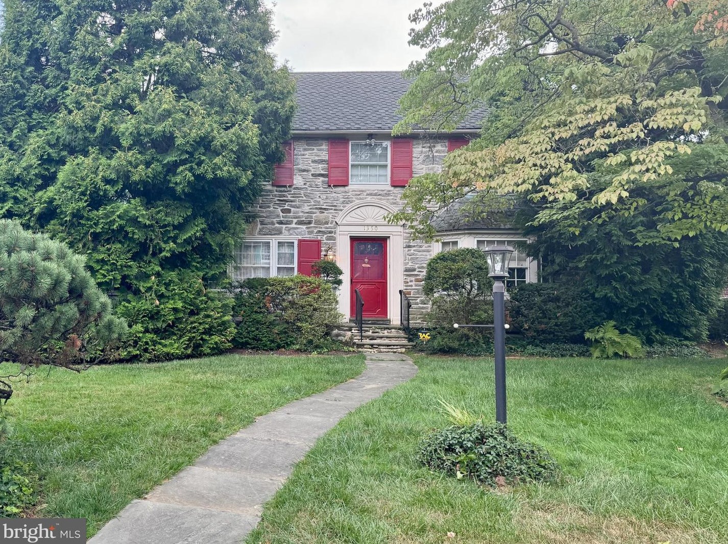 1350 Overbrook Rd, Penn Wynne, PA 19096