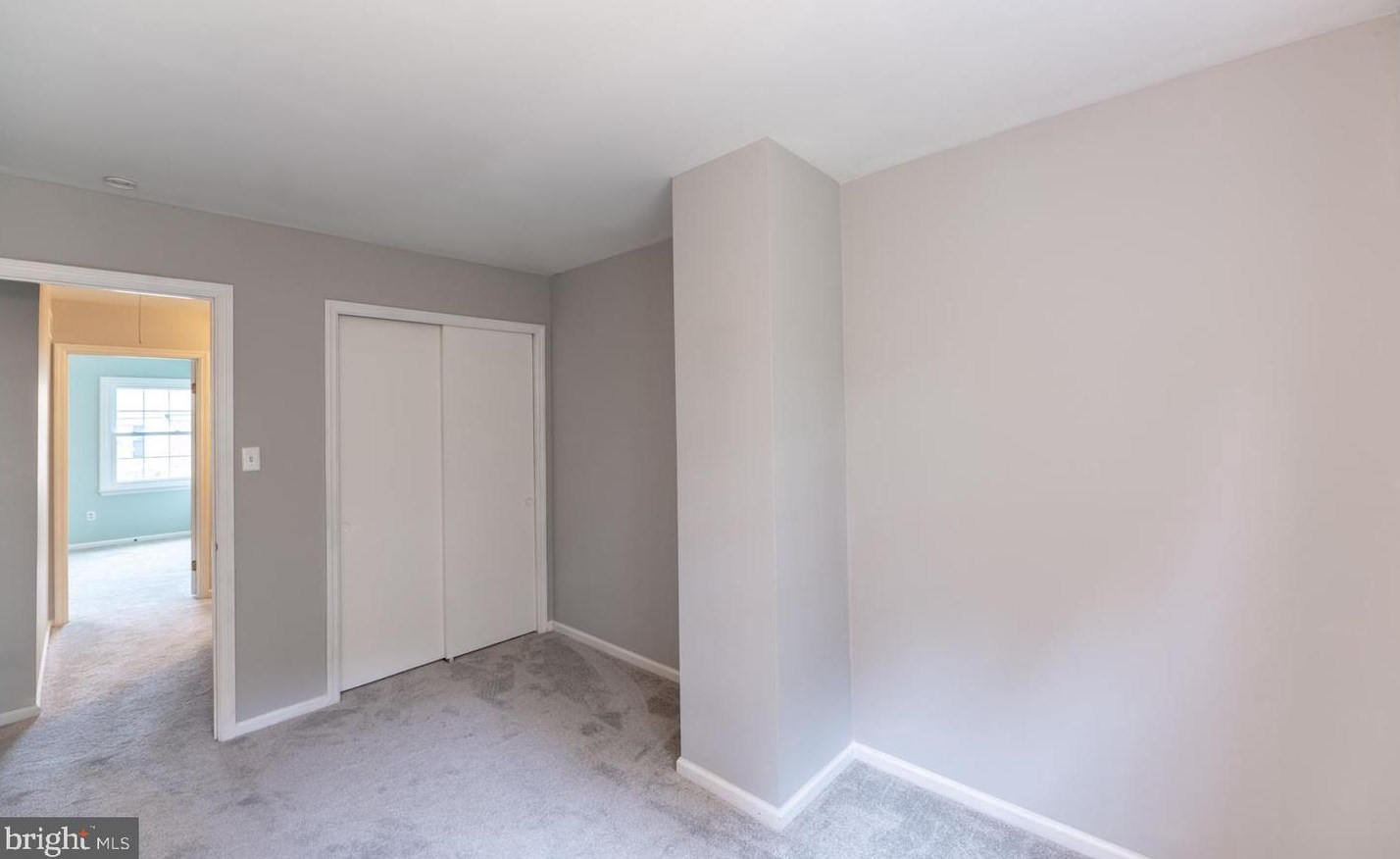 186 Roboda Blvd, Limerick PA  19468-2978 exterior