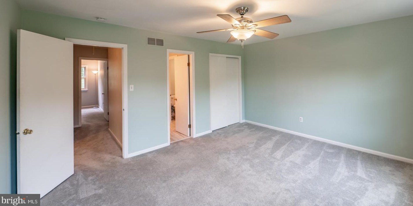 186 Roboda Blvd, Limerick PA  19468-2978 exterior