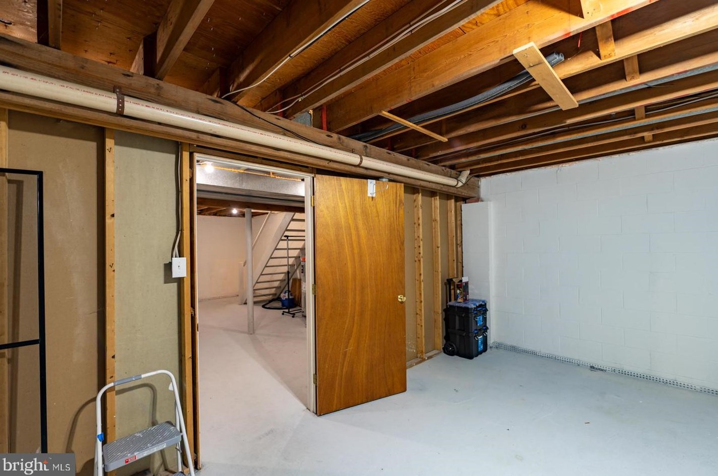 186 Roboda Blvd, Limerick PA  19468-2978 exterior