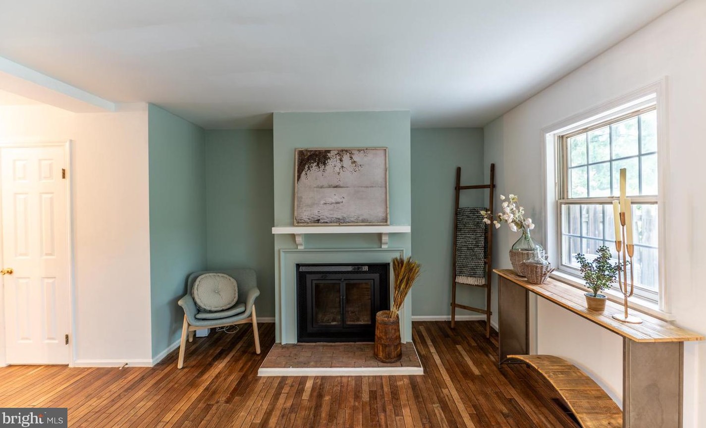 186 Roboda Blvd, Limerick PA  19468-2978 exterior