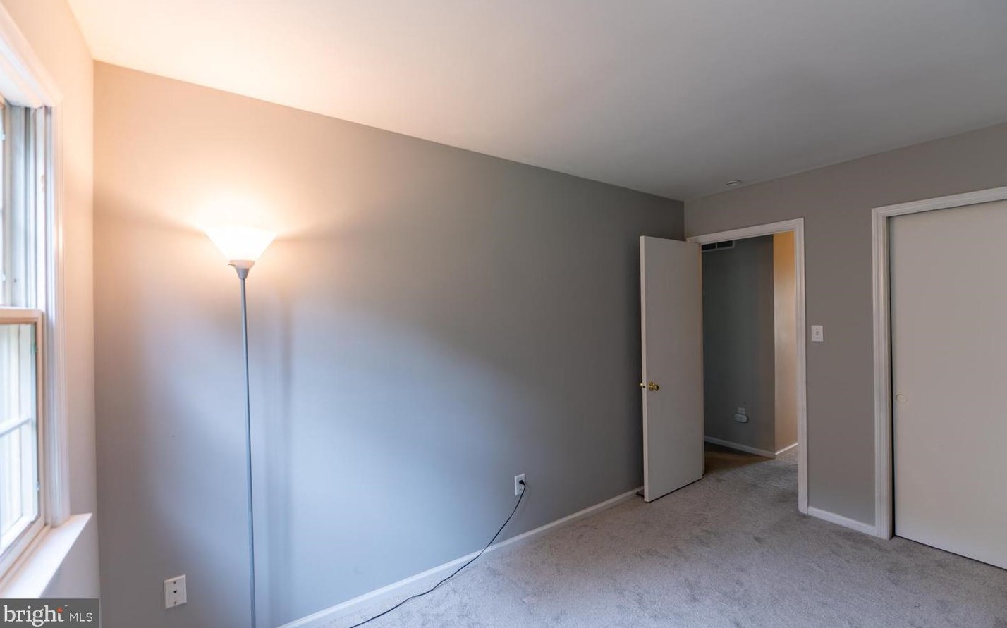 186 Roboda Blvd, Limerick PA  19468-2978 exterior