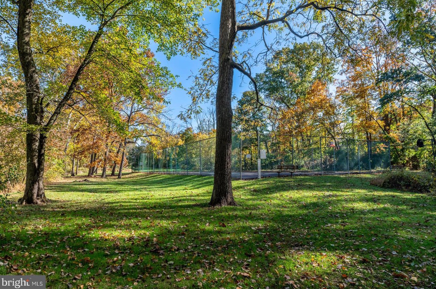 186 Roboda Blvd, Limerick PA  19468-2978 exterior