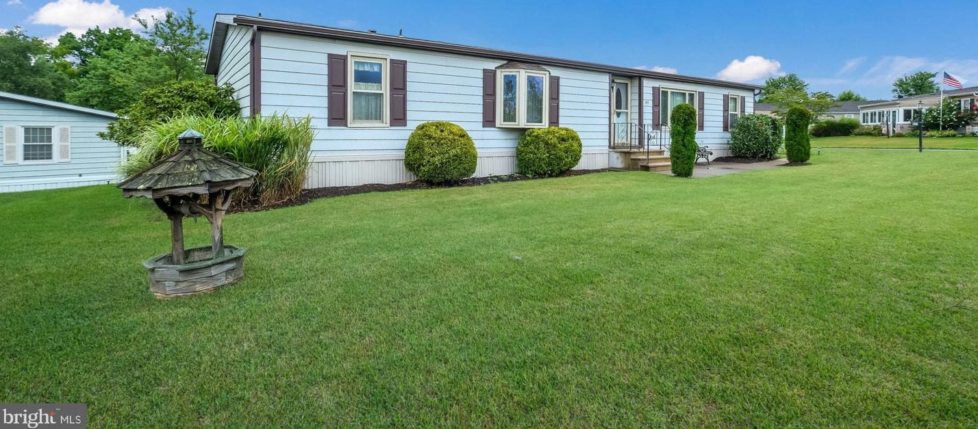 411 Clear Creek Ct, North Wales, PA 19454