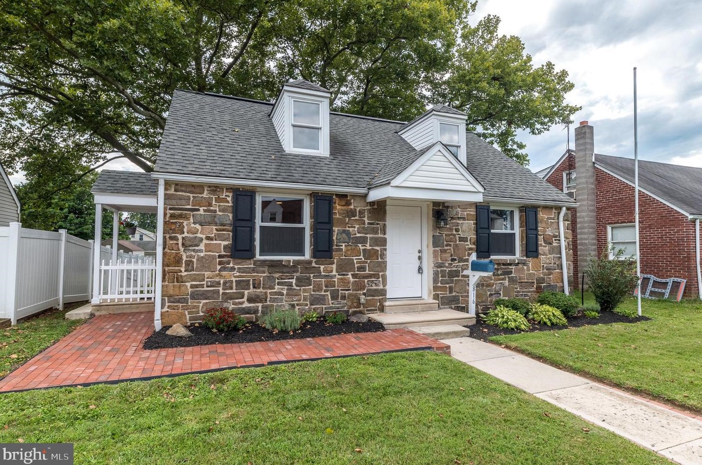 816 W 4th St, Lansdale, PA 19446