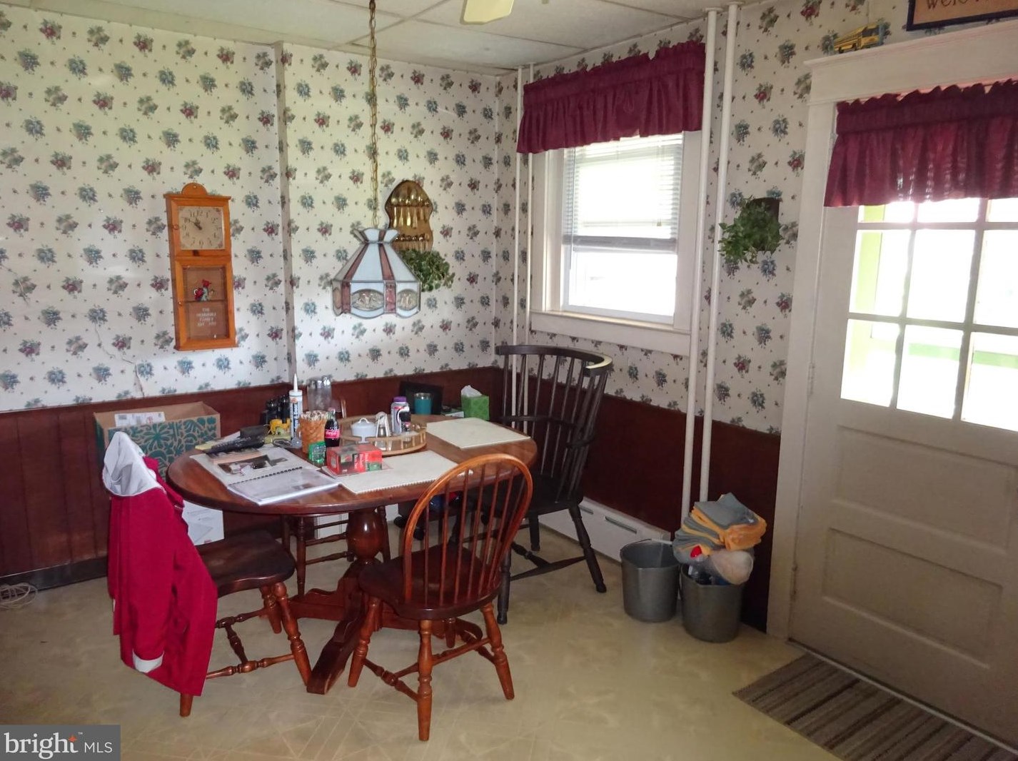 433 Perkiomen Ave, Lansdale PA 19446-3432 exterior