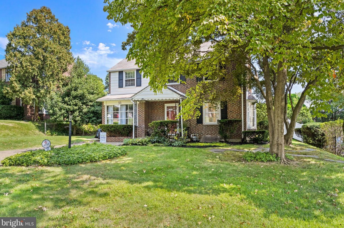33 Dewey Rd, Cheltenham, PA 19012-1413
