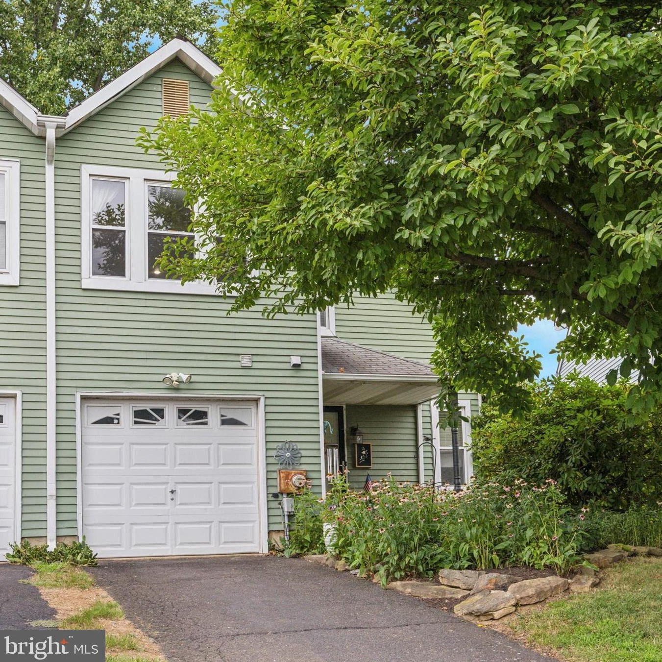 3 Blacksmith Cir, Horsham, PA 19044