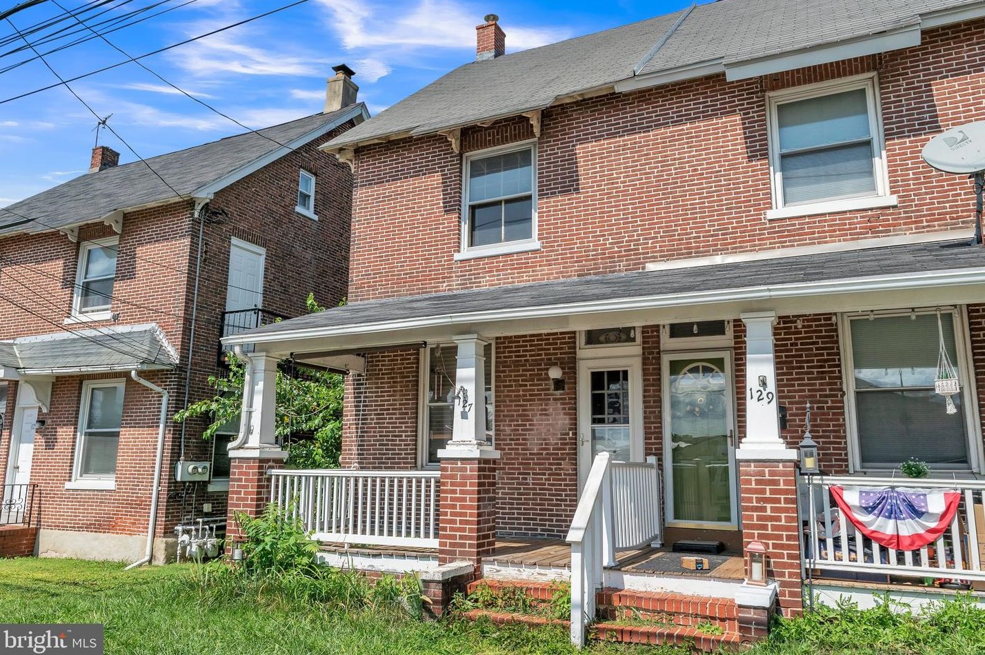 127 Penn St, Lansdale, PA 19446