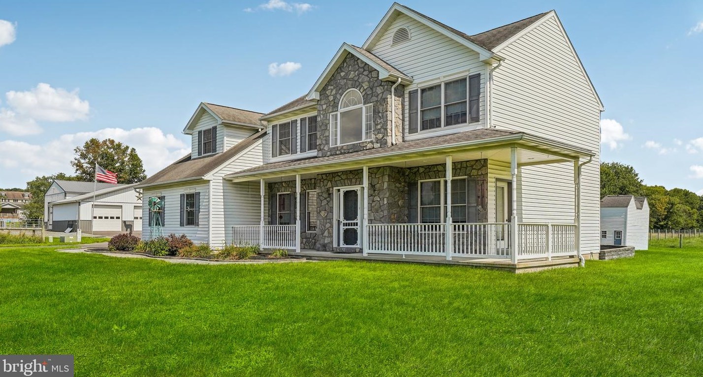 157 Green Hill Rd, Dale, PA 19504