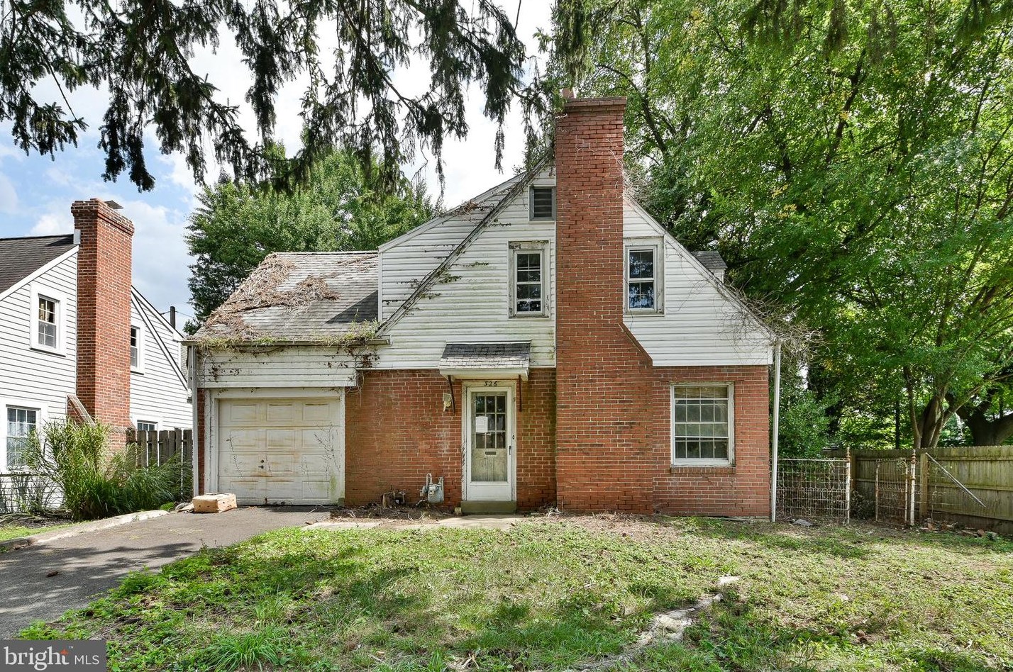326 Lorraine Ave, Oreland, PA 19075