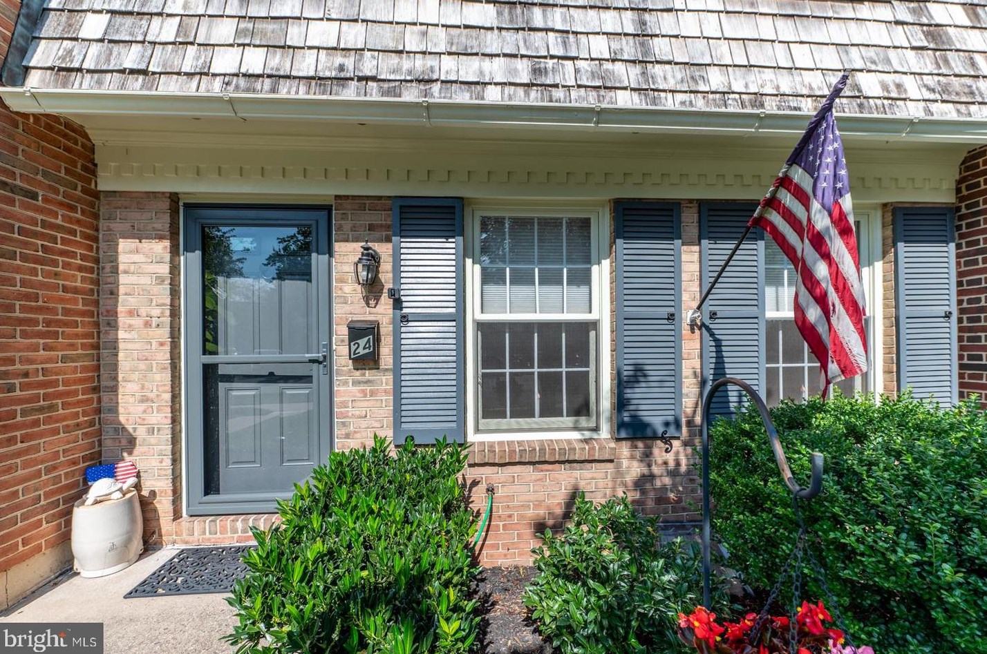24 Roboda Blvd, Limerick, PA 19468-2956