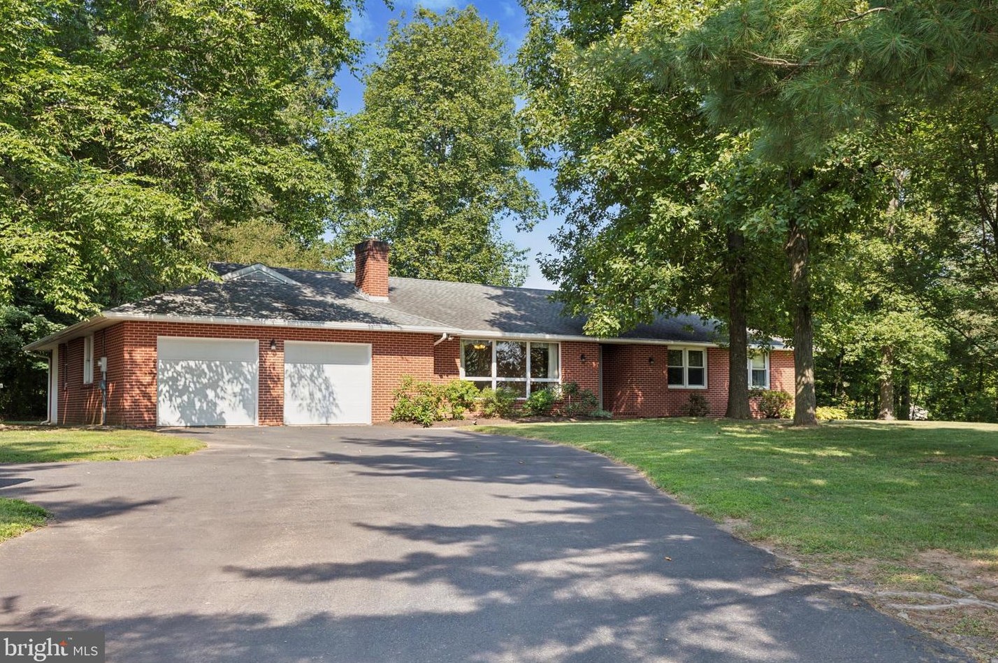 184 W Branch Rd, Dale, PA 19504