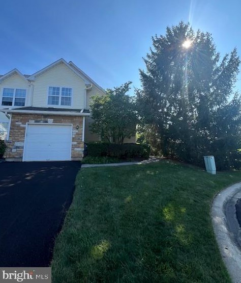 207 Gleneagles Ct, Blue Bell, PA 19422