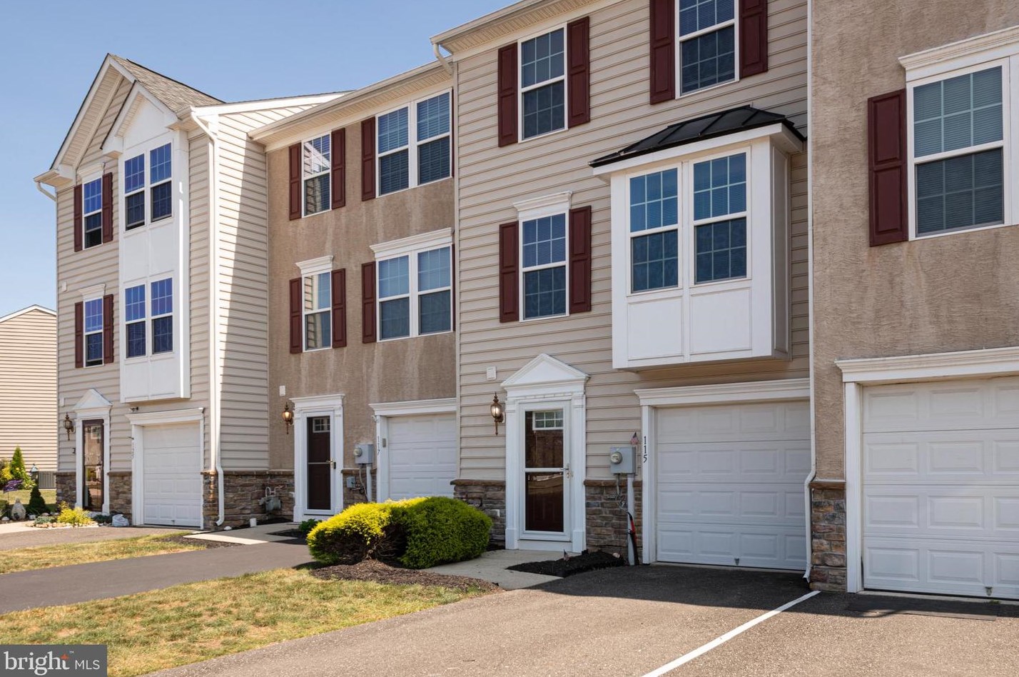 115 Sandpiper Ct, Gilbertsville, PA 19525