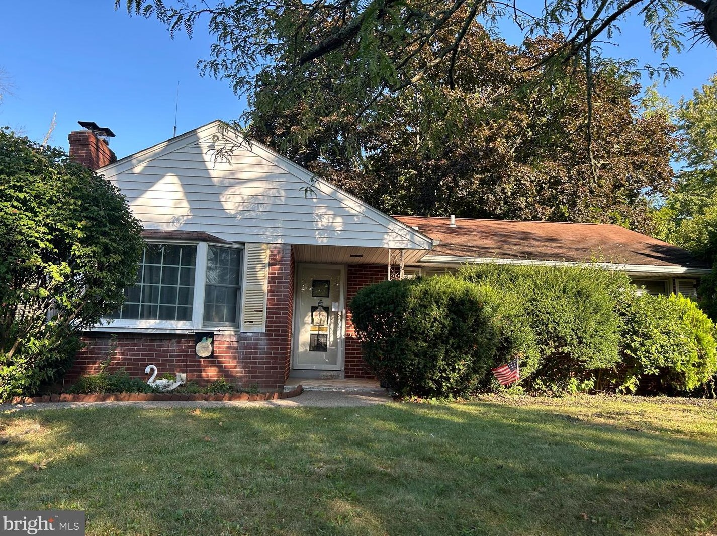 439 E Chestnut St, Souderton, PA 18964