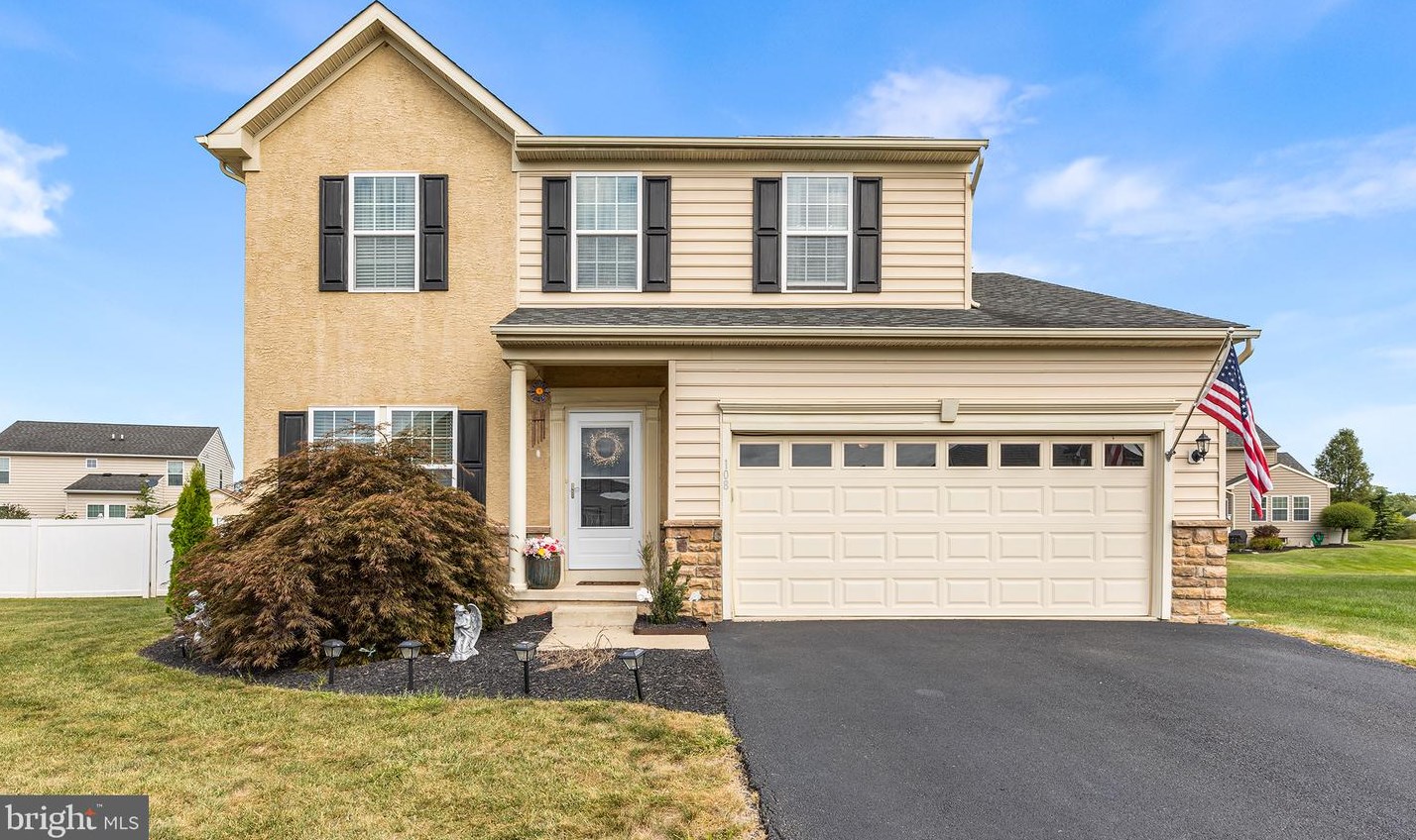 108 Dove Dr, Gilbertsville, PA 19525