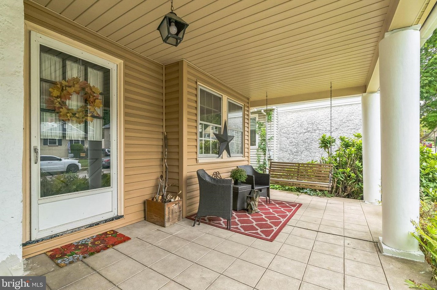 305 Harrison Ave, Ardsley, PA 19038-3905