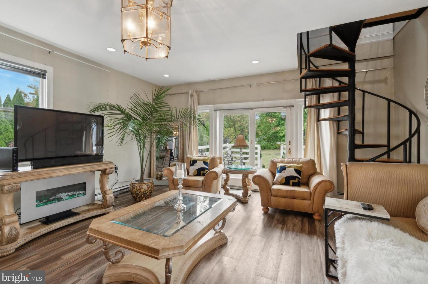 1105 Trewellyn Ave, Blue Bell, PA 19422