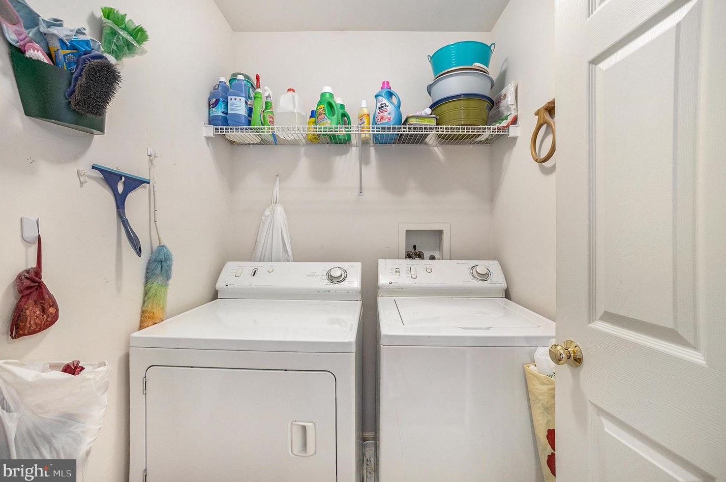 1190 Oxford Cir, Lansdale PA 19446-6657 exterior