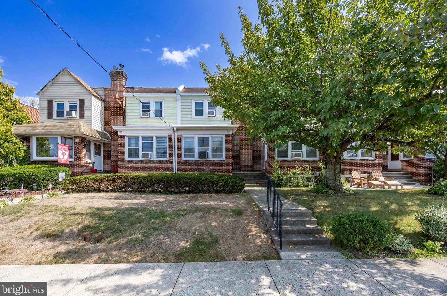 234 E Summit St, Souderton, PA 18964