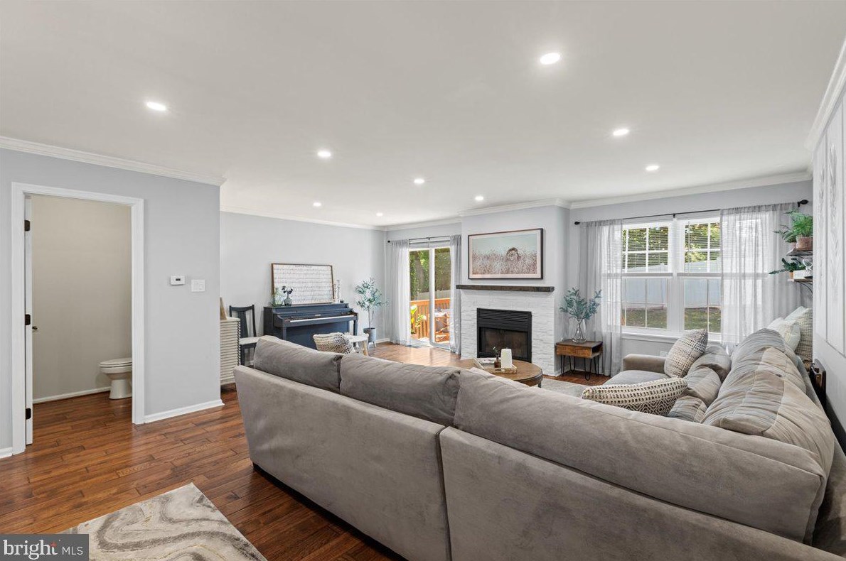 1403 Reagan Ct, Norristown PA  19403-5257 exterior