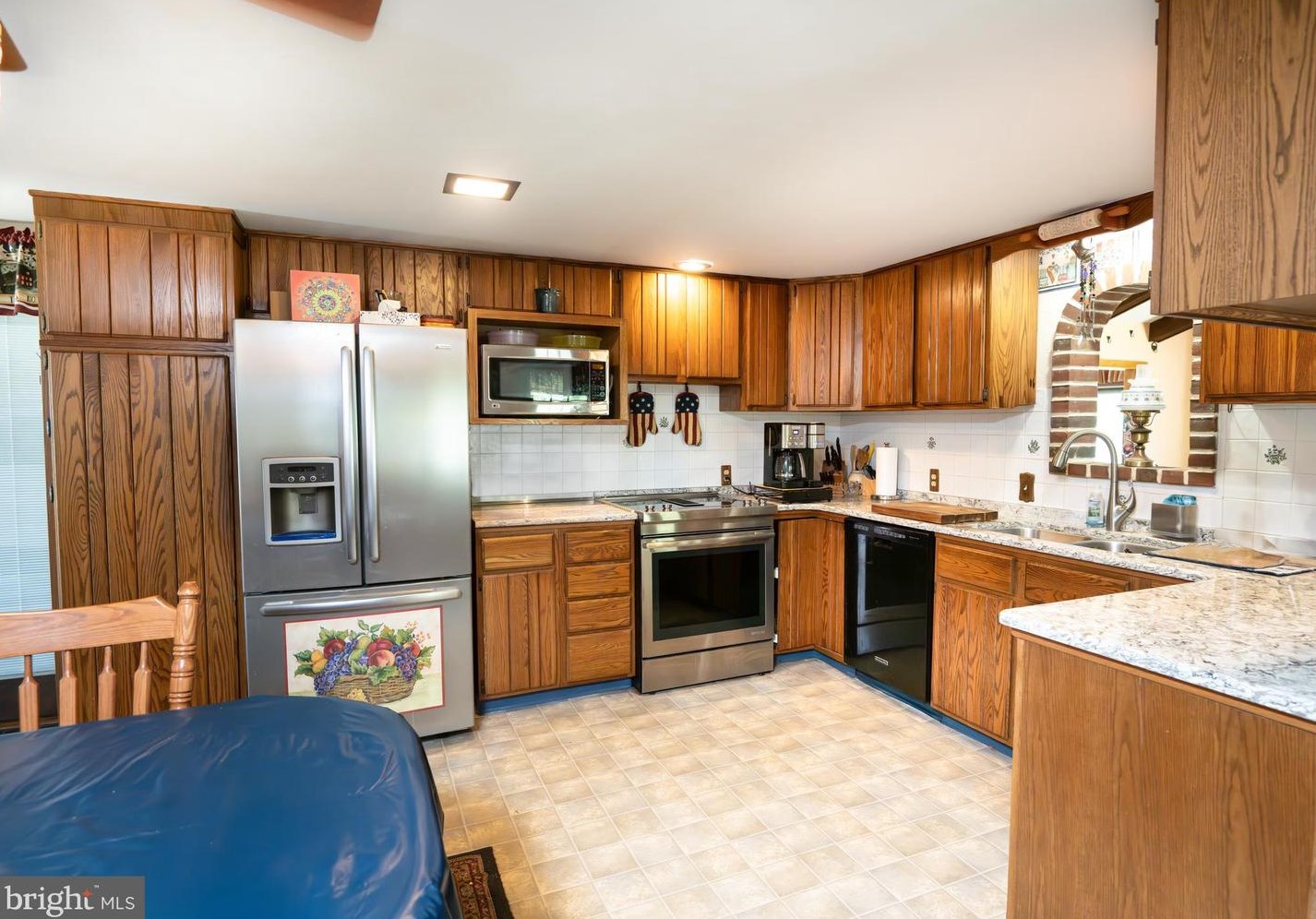 2915 Reifsnyder Rd, Gilbertsville, PA 19525