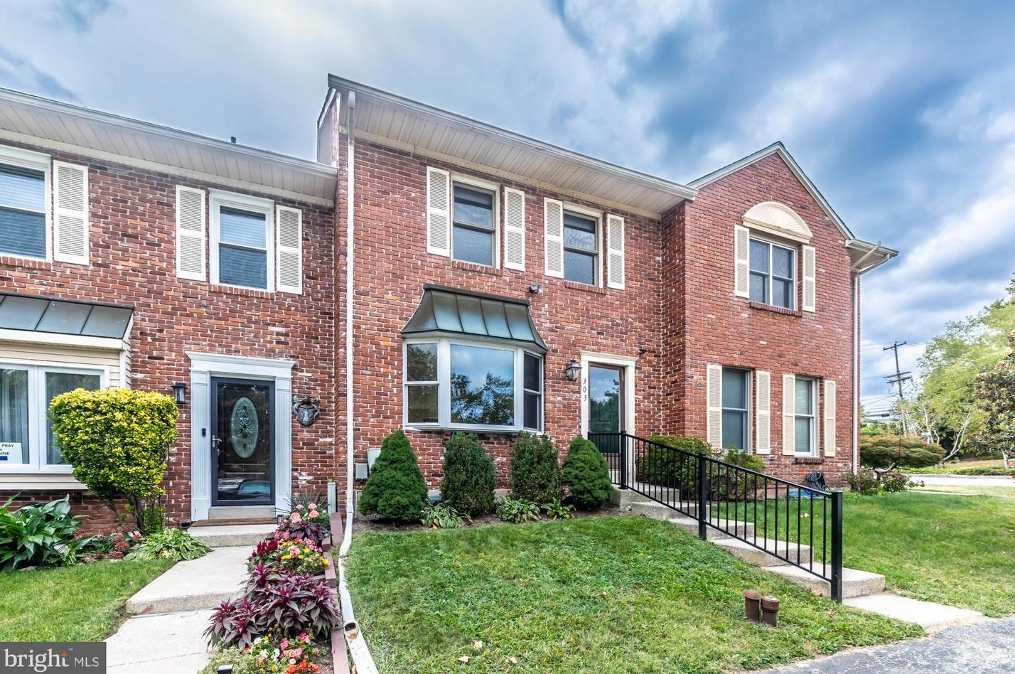 303 Patricia Cir, Norristown, PA 19406