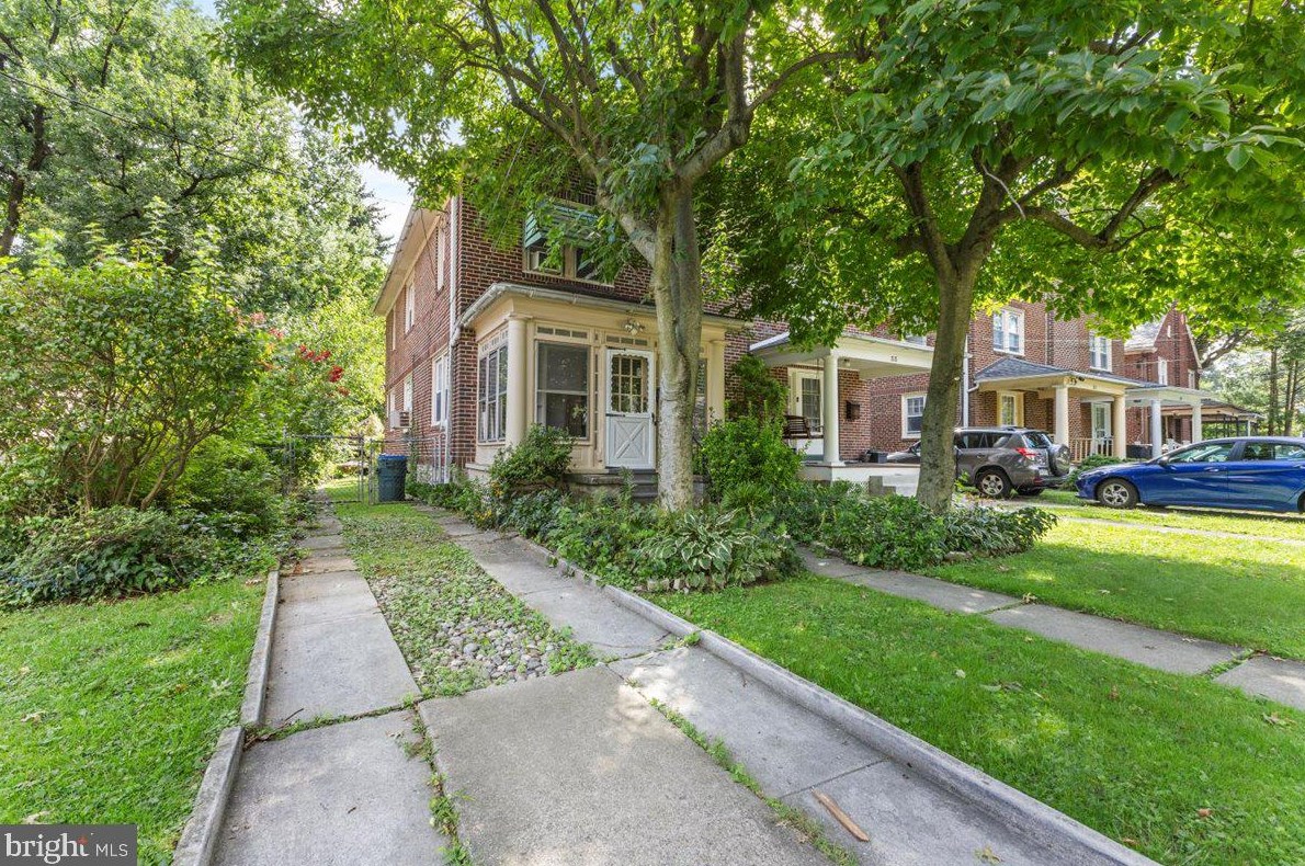 35 Springhouse Ln, Ardsley, PA 19038-3919