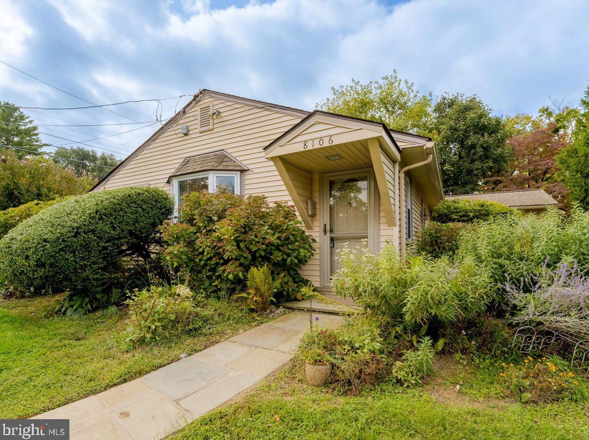 8106 Southampton Ave, Ardsley, PA 19038