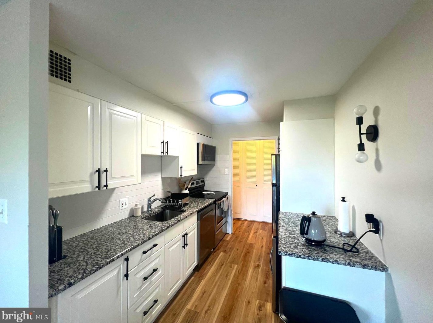 1001 City Ave #ee617, Penn Wynne, PA 19096