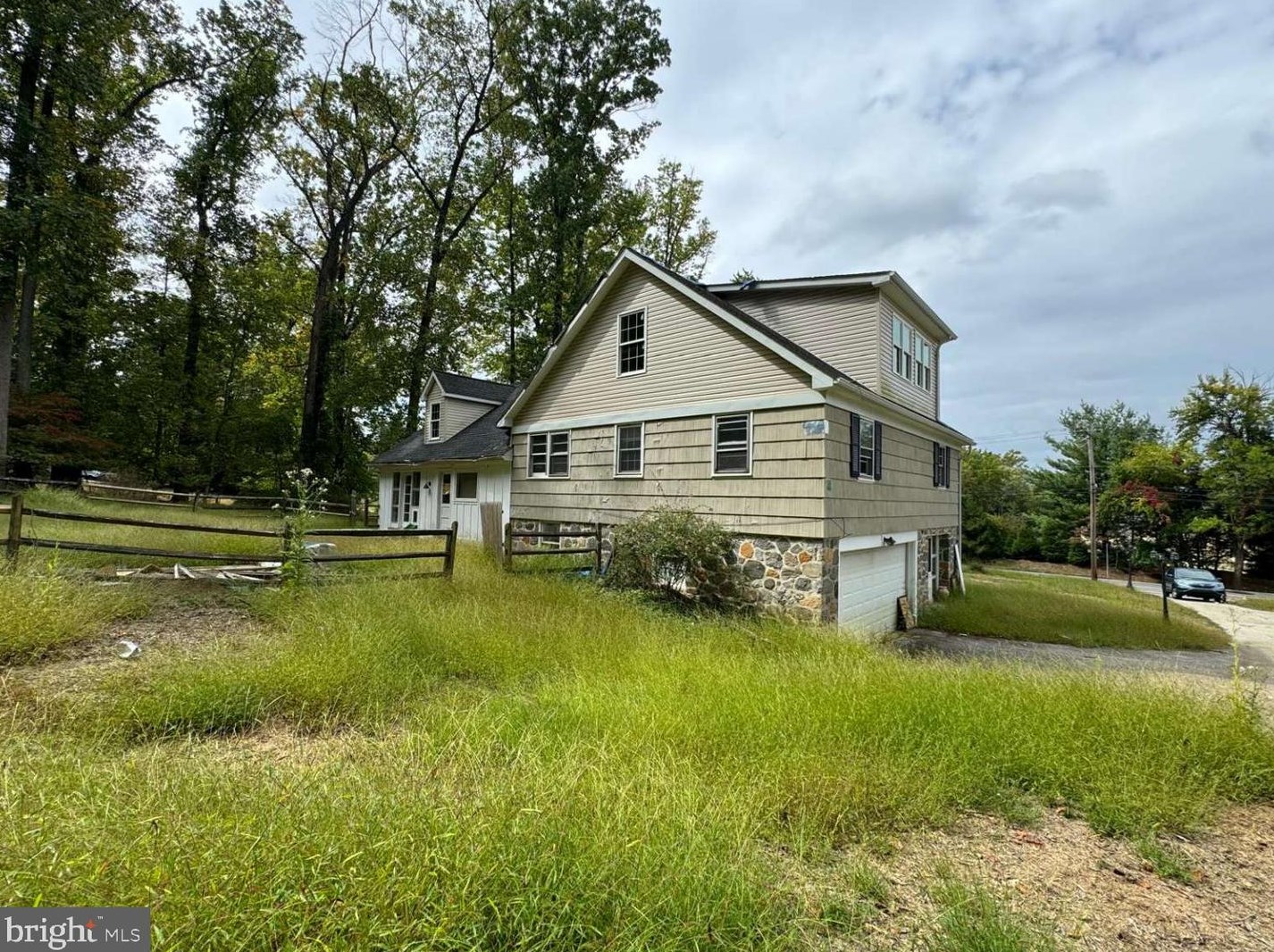 1033 Croton Rd, Wayne, PA 19087