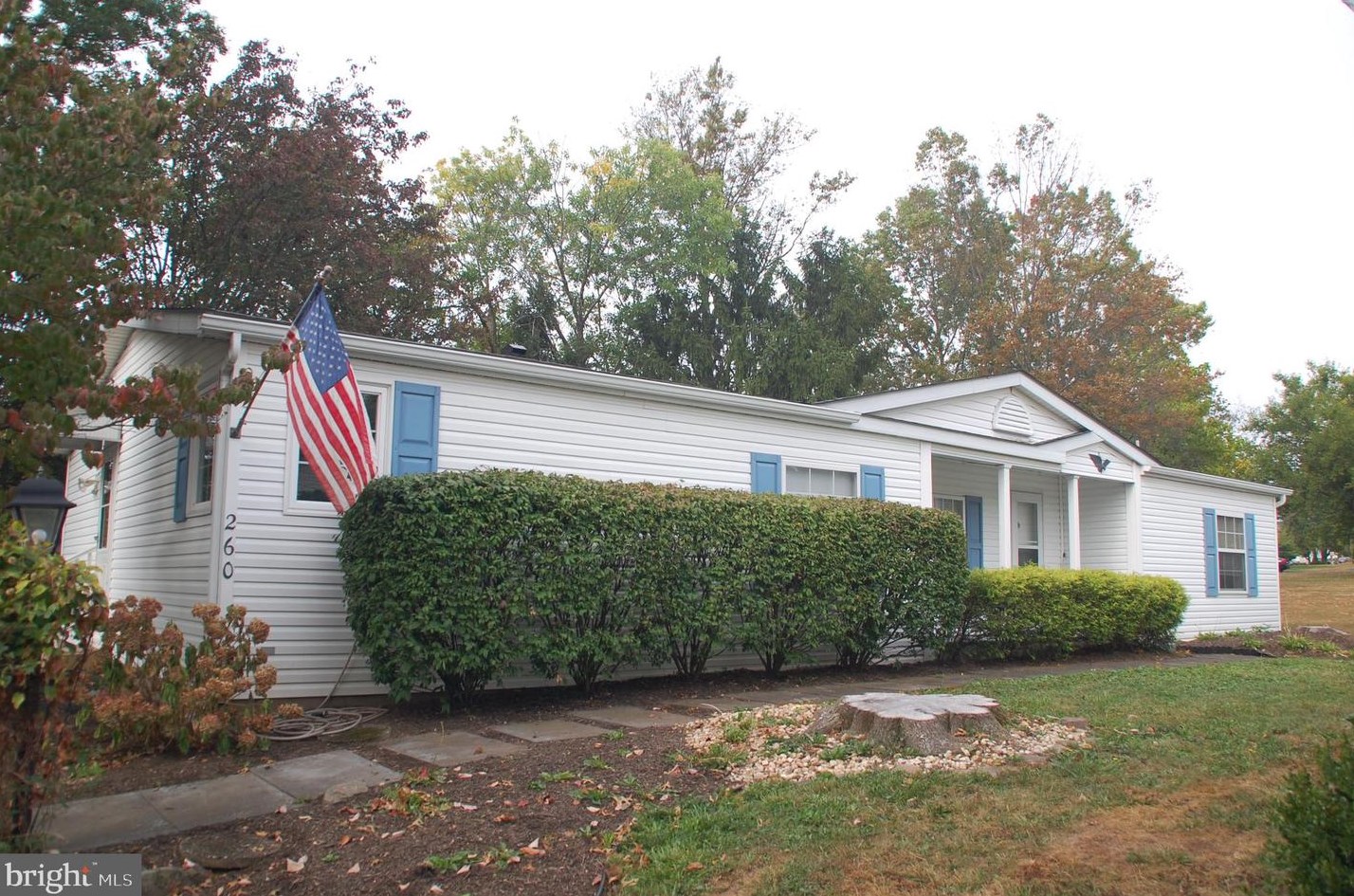 260 Chadwick Ct, Souderton, PA 18964
