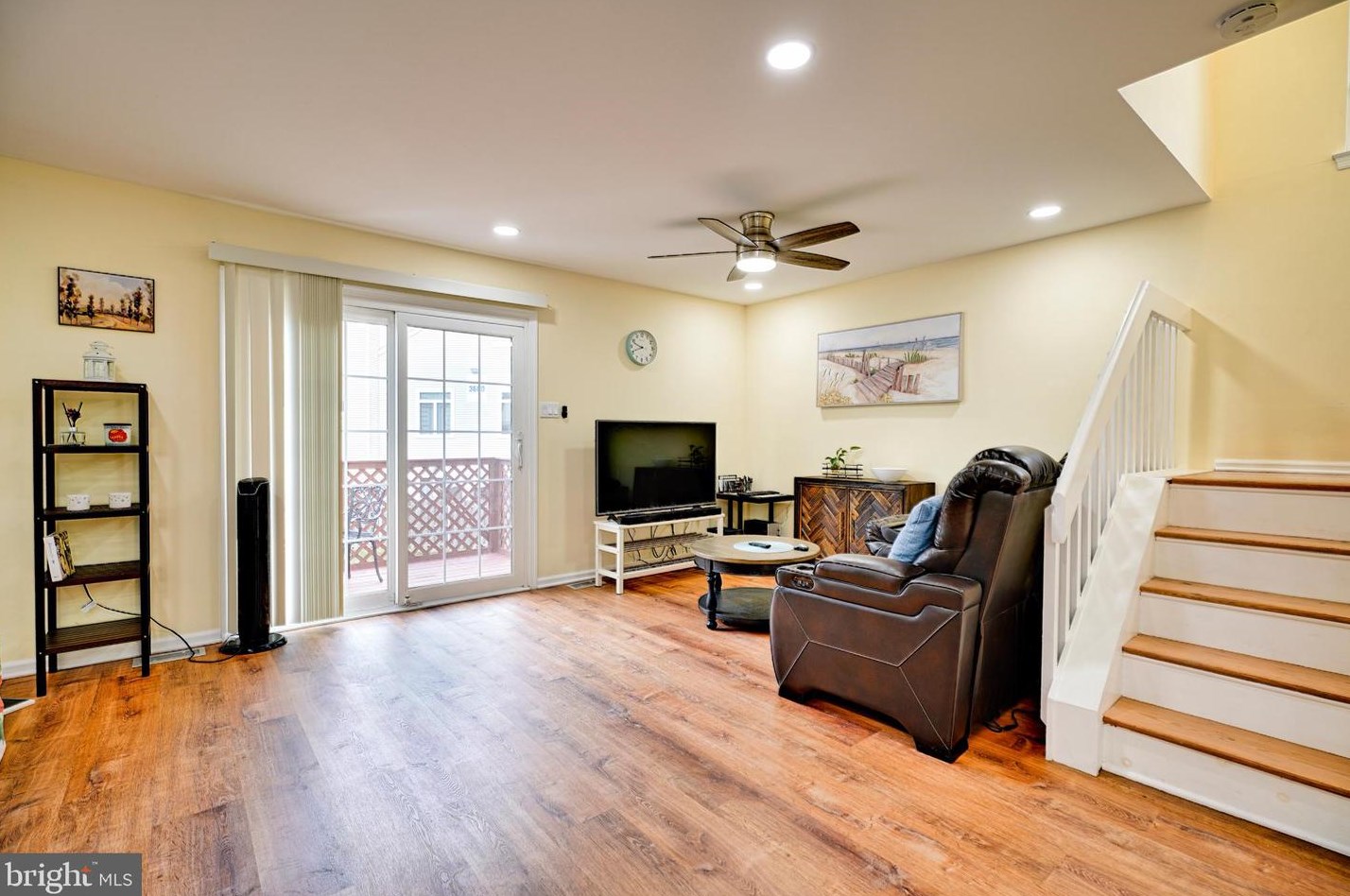 3903 Quaker Ct, North Wales, PA 19454