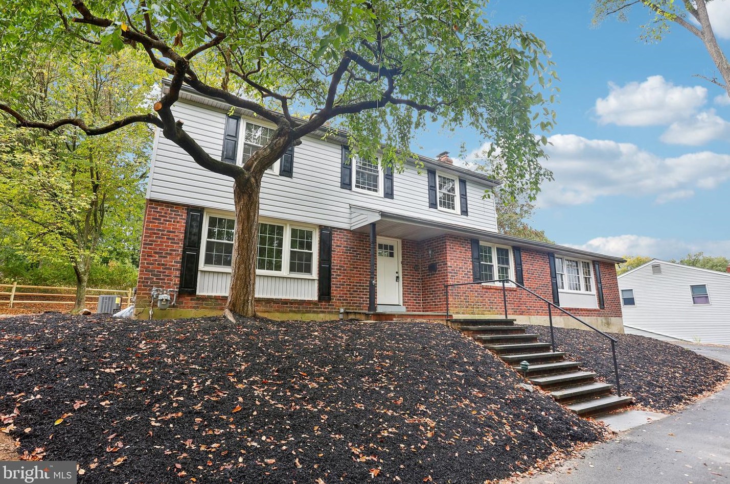 8326 Elliston, Ardsley, PA 19038