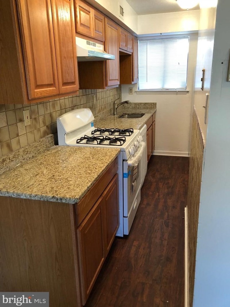 125 Centre #125, Norristown, PA 19403
