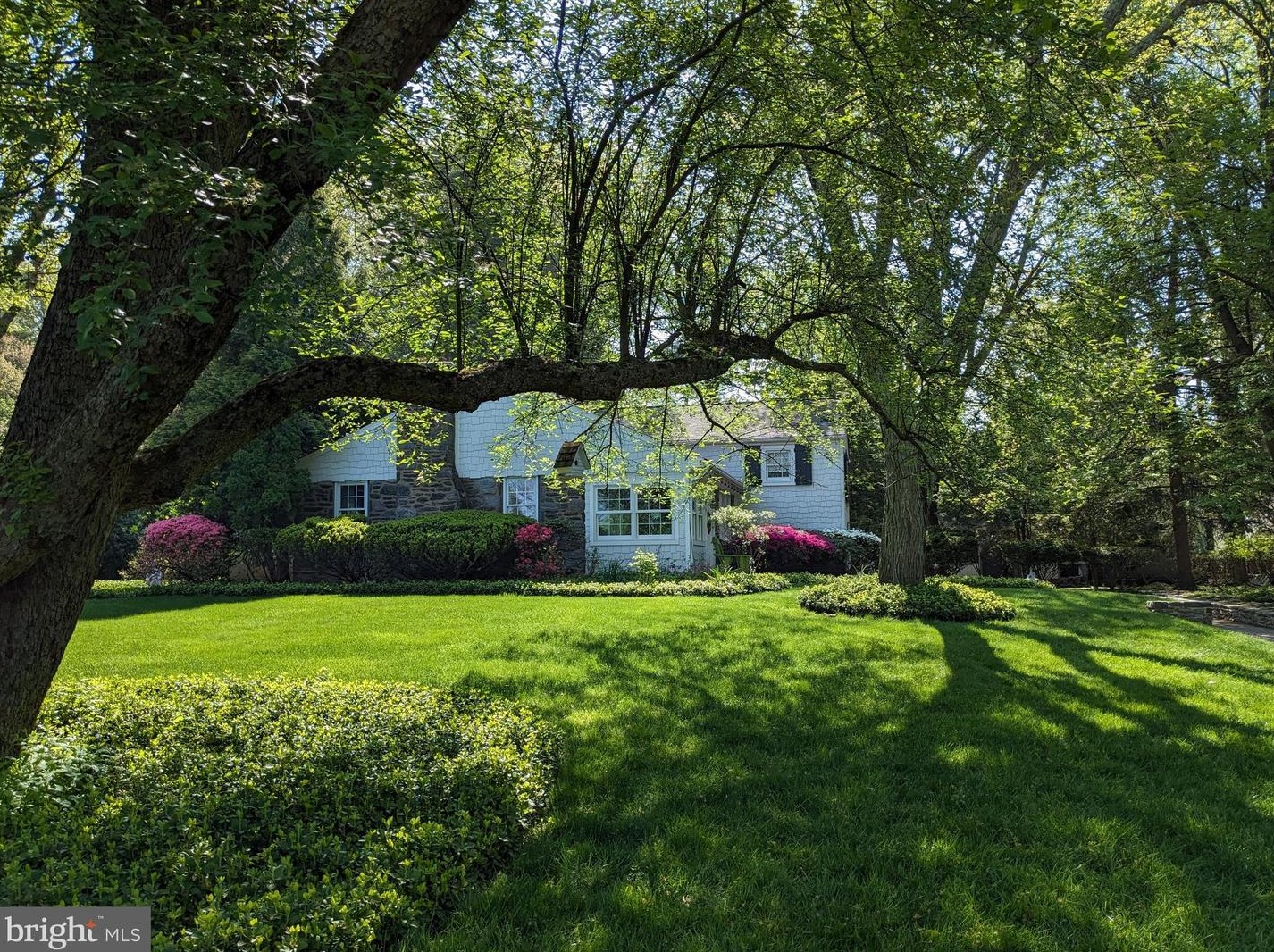 1030 Blue Rock Ln, Blue Bell, PA 19422