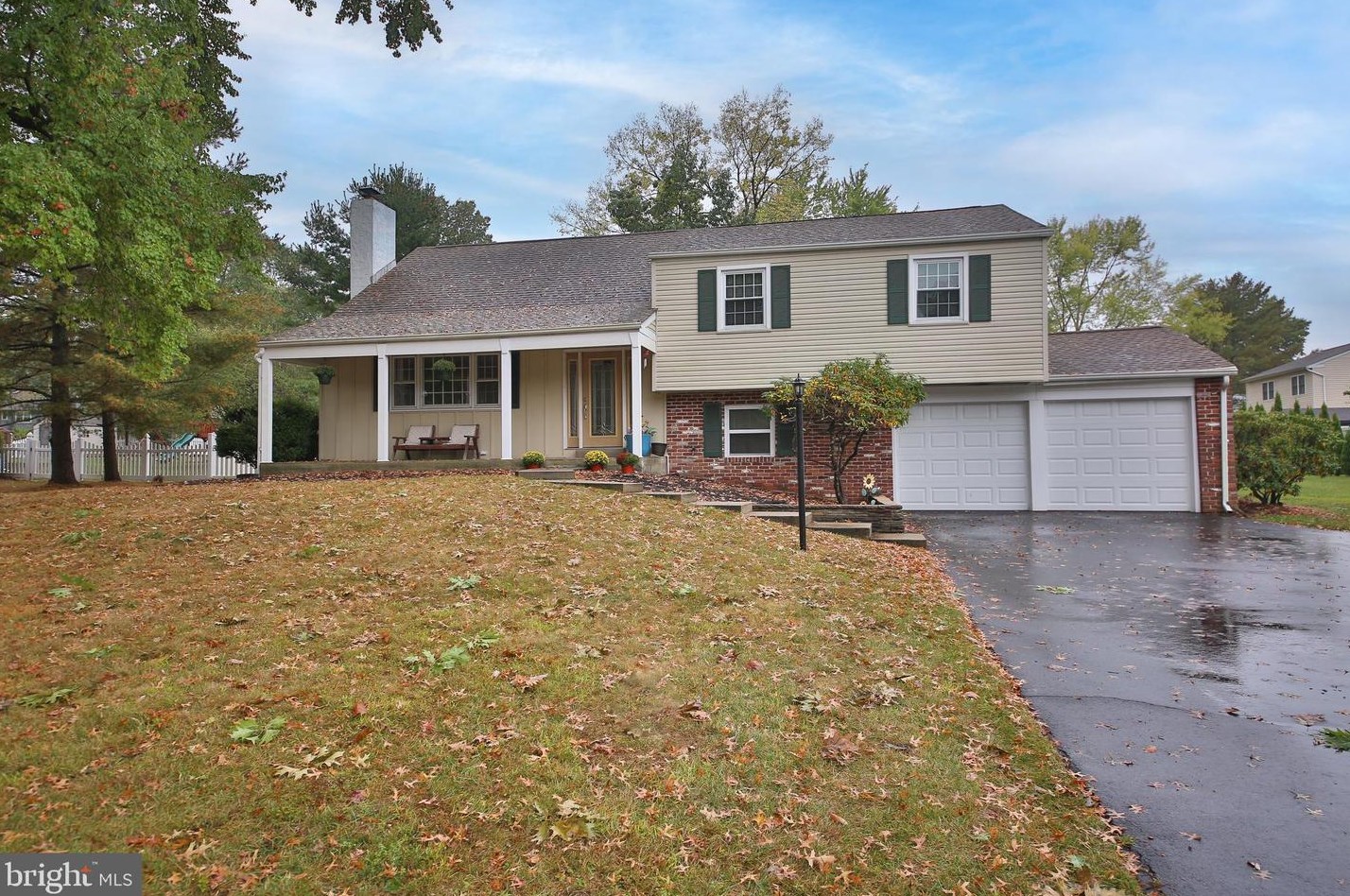 124 Woodland Dr, Lansdale, PA 19446